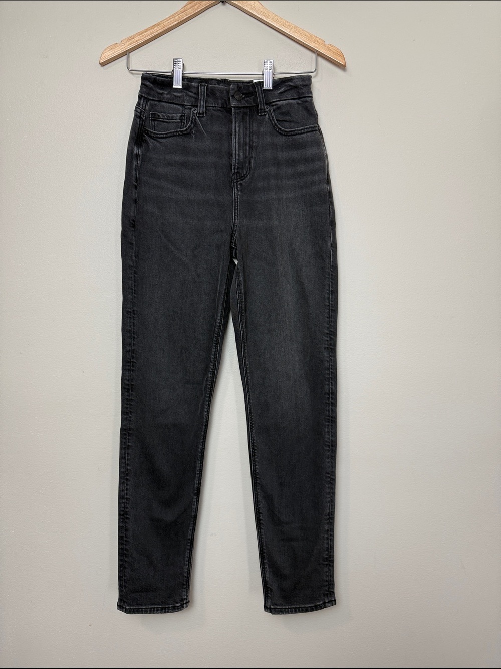 Aeo curvy mom High-rise Black Women’s Jeans size 0
